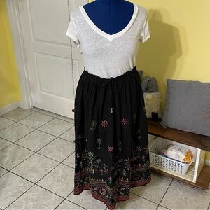 Lizwear Embroidered Black Maxi Skirt